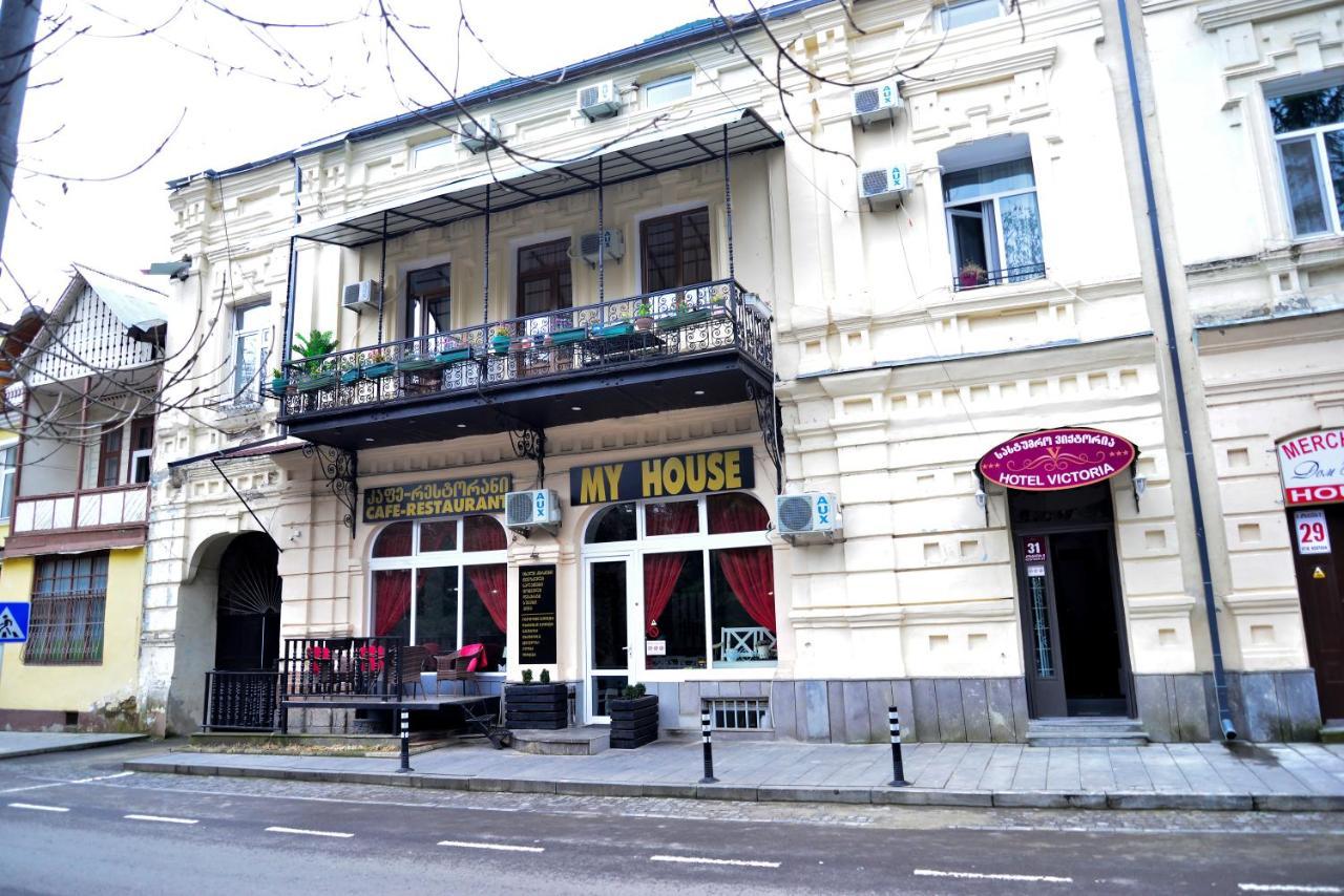 Hotel Victoria ボルジョミ エクステリア 写真